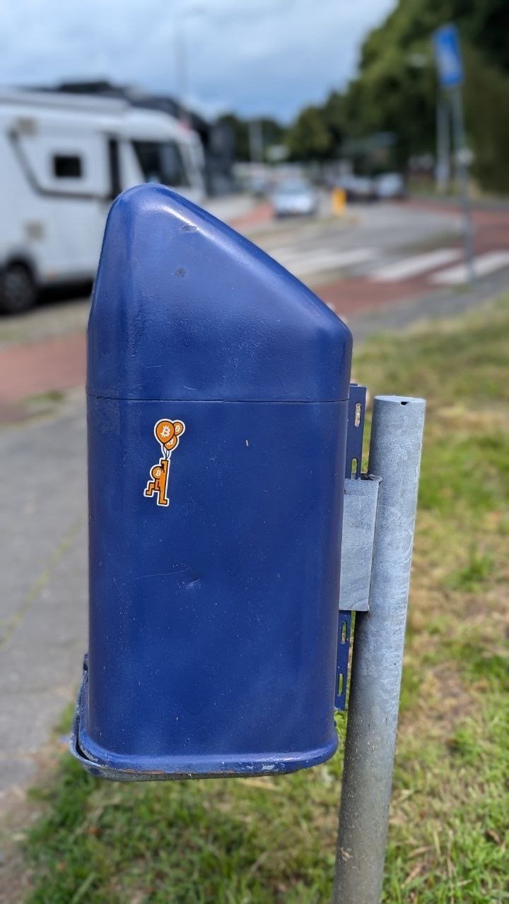 Spotted #Bitcoin Pop Street #art stickers…