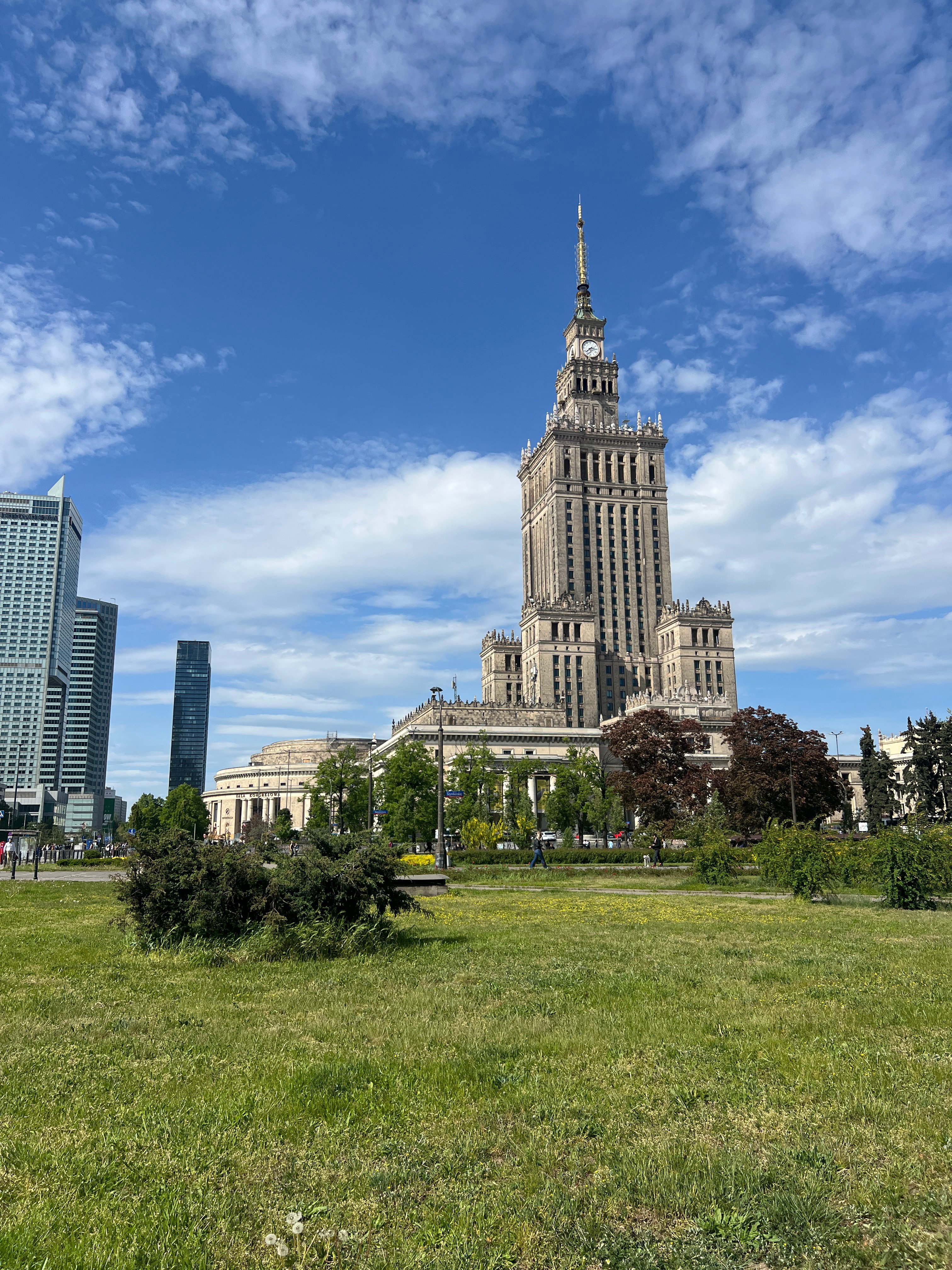 Hello Warsaw 🇵🇱 #poland  3 weeks to…