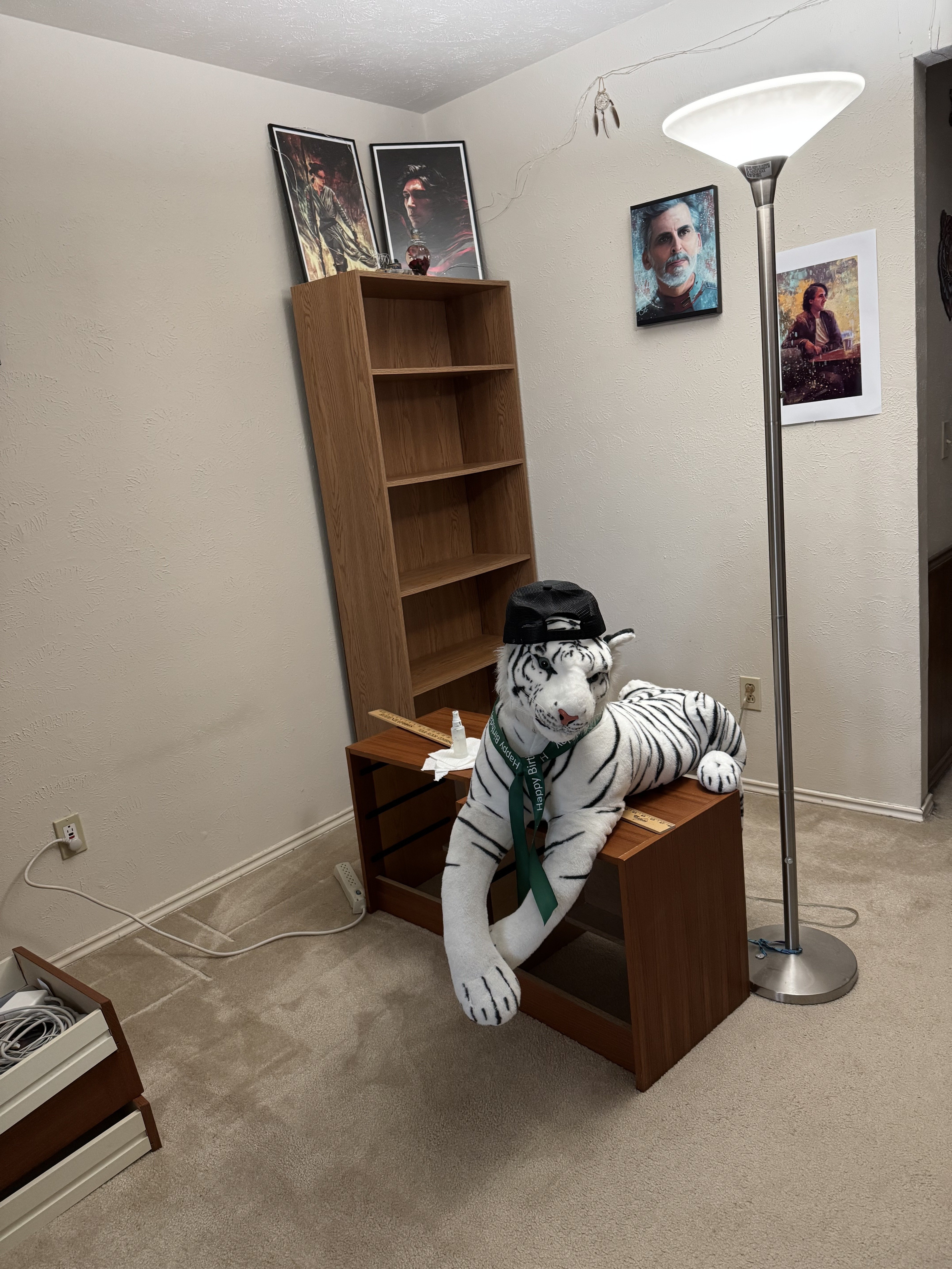 Have 2 desks showing up this…