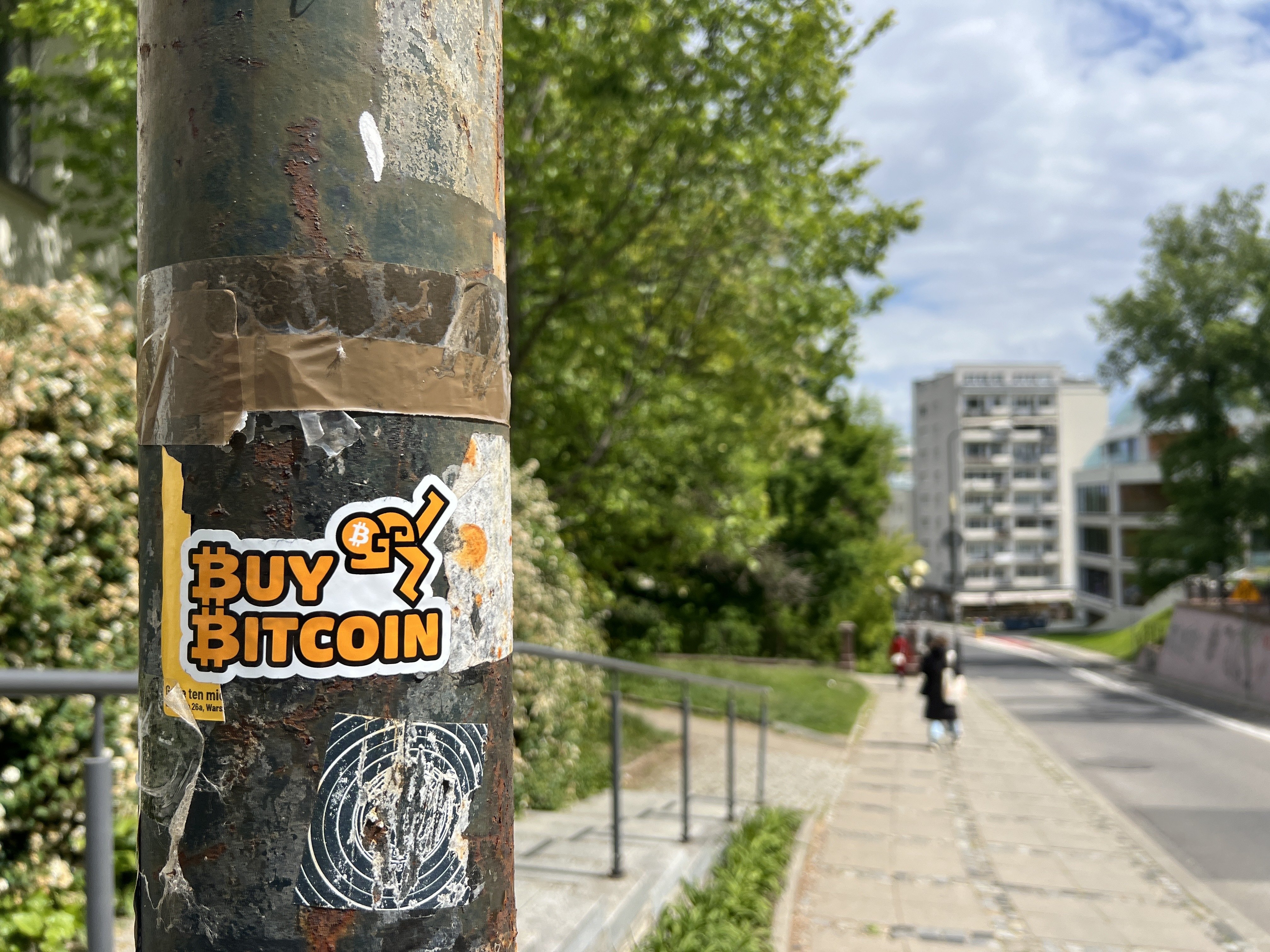 Spreading the BitPop #art message in…
