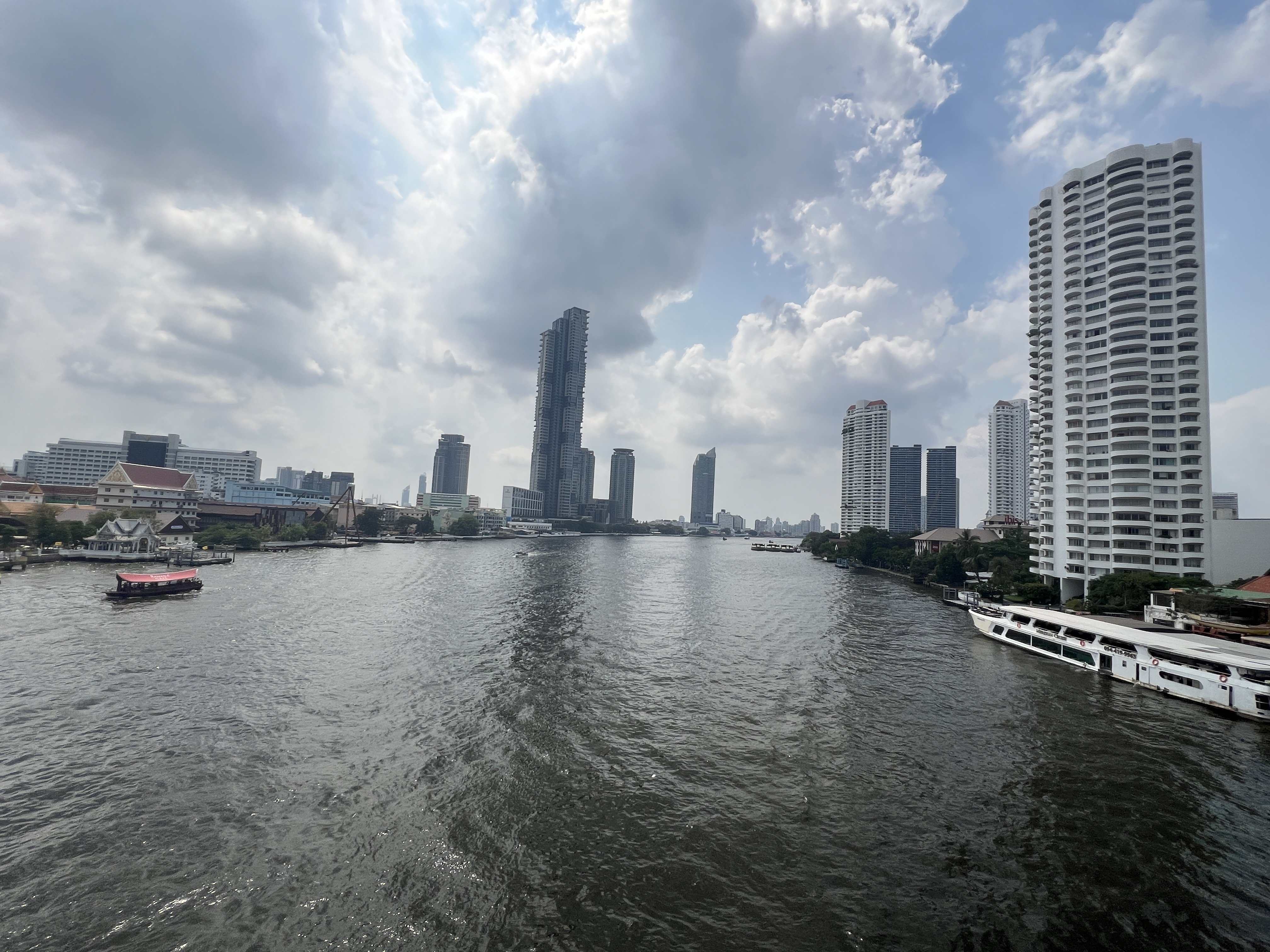 10 KM Bangkok city walk. Nice…