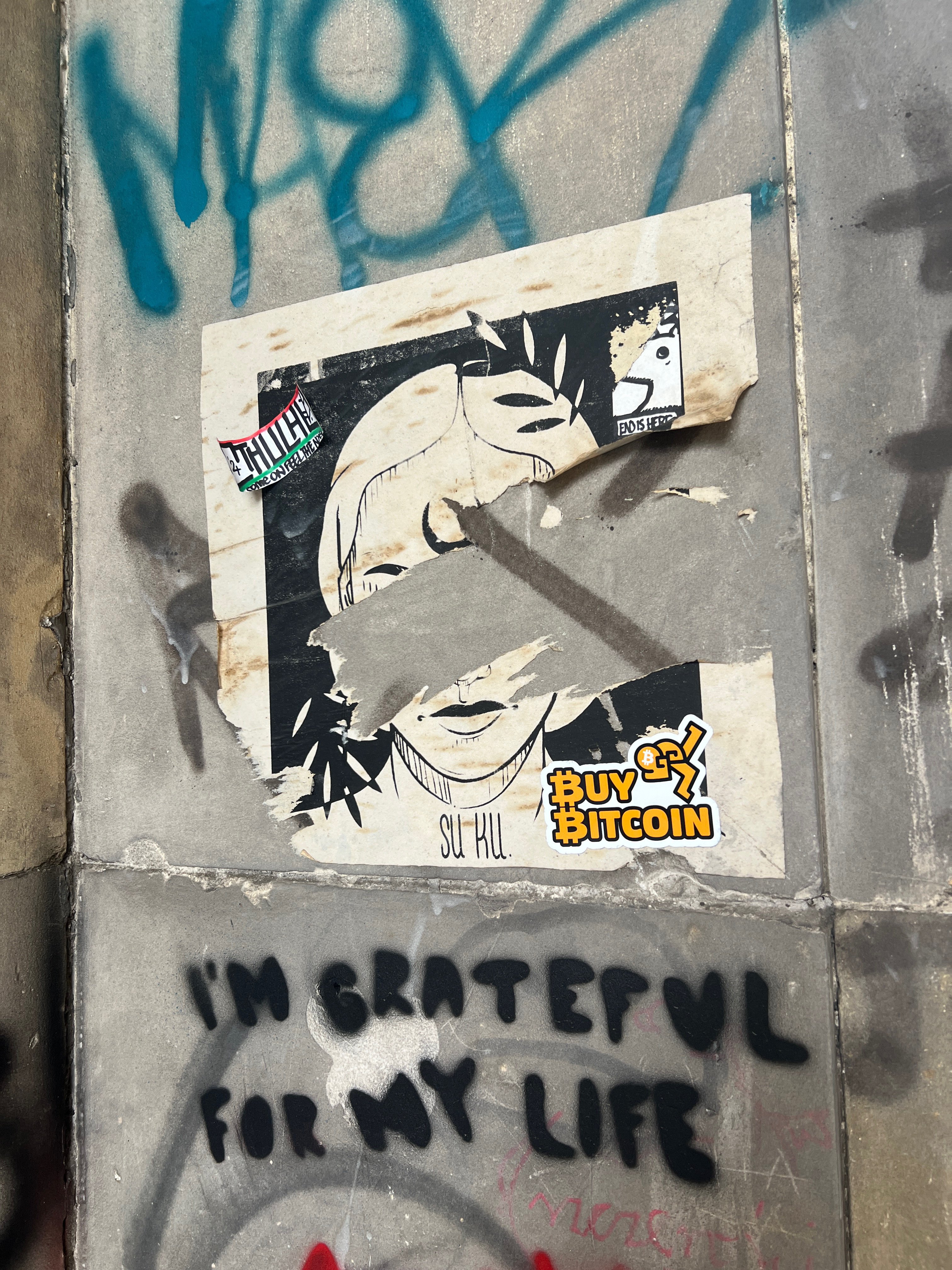 BitPop #art sticker slapping in Warsaw…