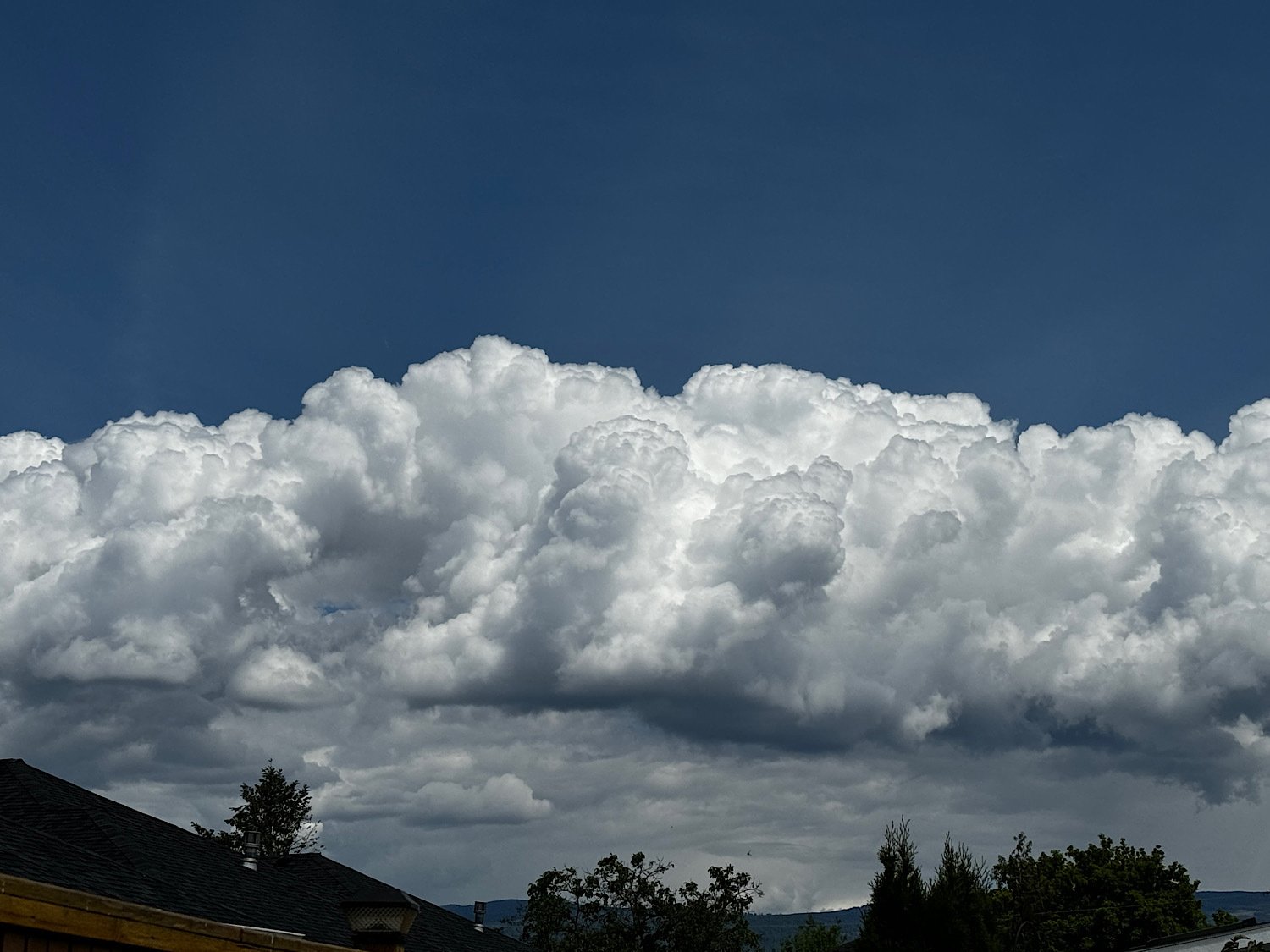 Heavy clouds, no rain.