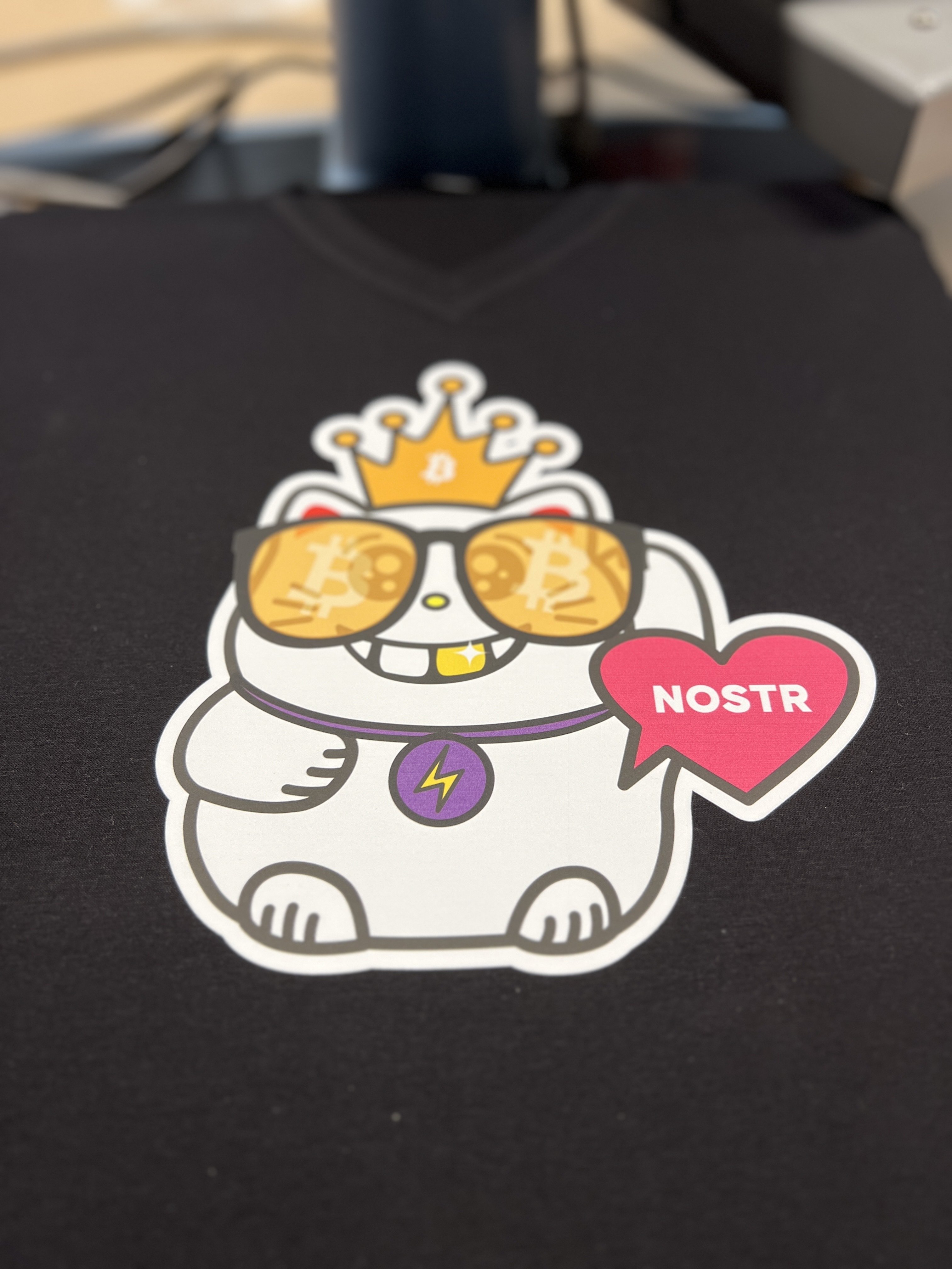 #Nostr lucky cat 🐱 Now also on…